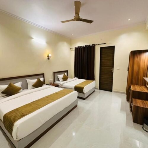 Deluxe Family Room (Maya Palace)