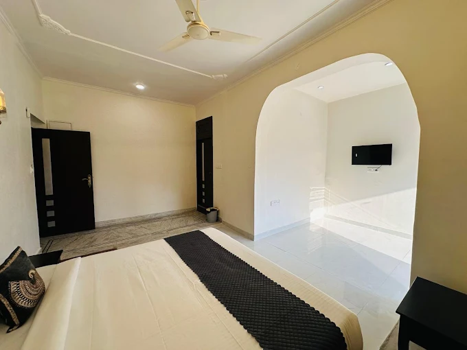 Bed Room